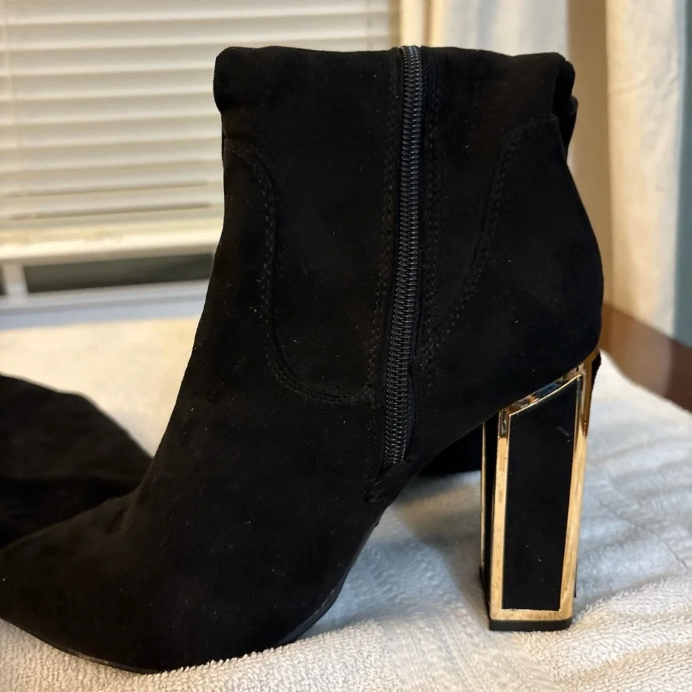 Bamboo Elegant Black Knee-High Women's Boots